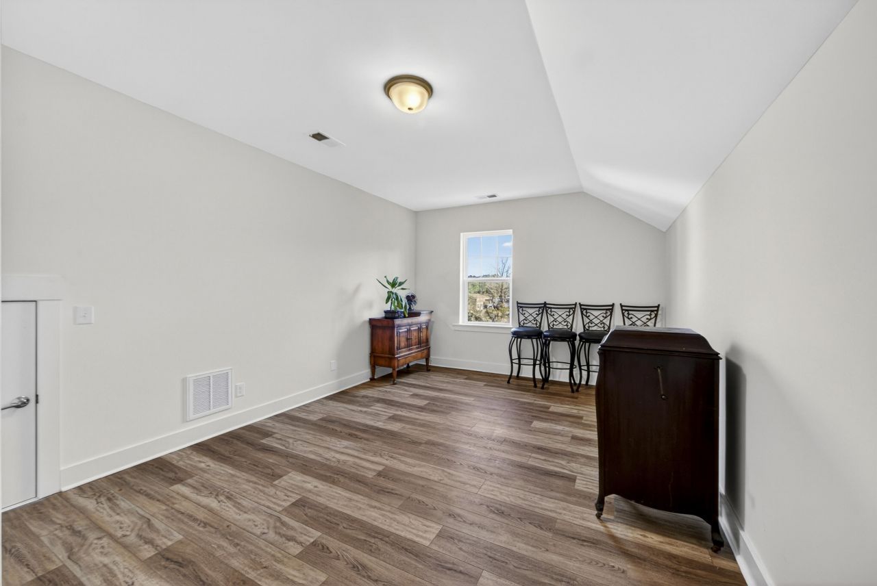 6128 Highway 165 Photo 31