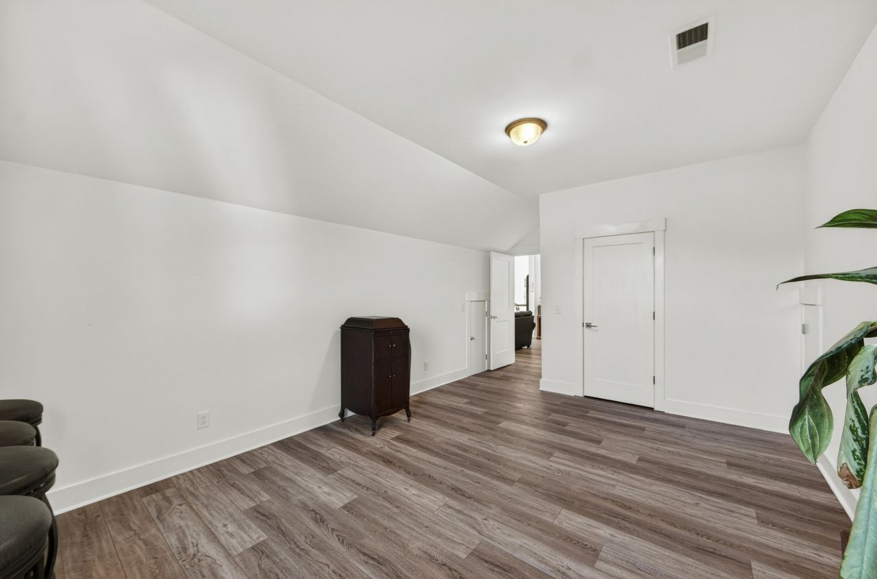 6128 Highway 165 Photo 32