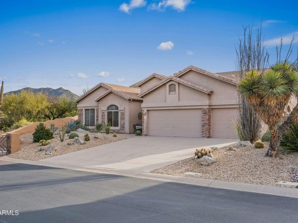 3659 N EAGLE Canyon, Mesa, AZ 85207