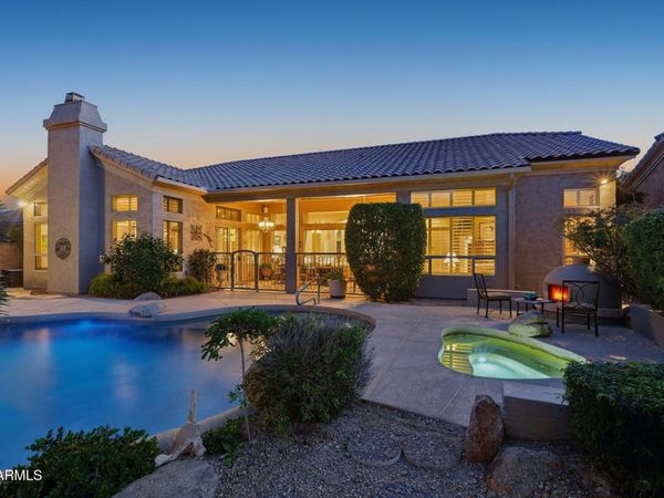 5560 E SHEENA Drive, Scottsdale, AZ 85254