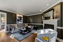 9 Chapin Circle photo 4