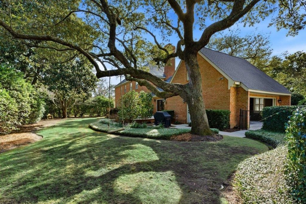 9 Chapin Circle Photo 31