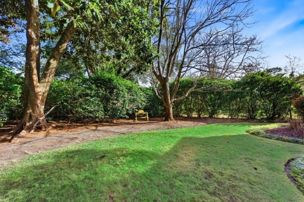 9 Chapin Circle Photo 7