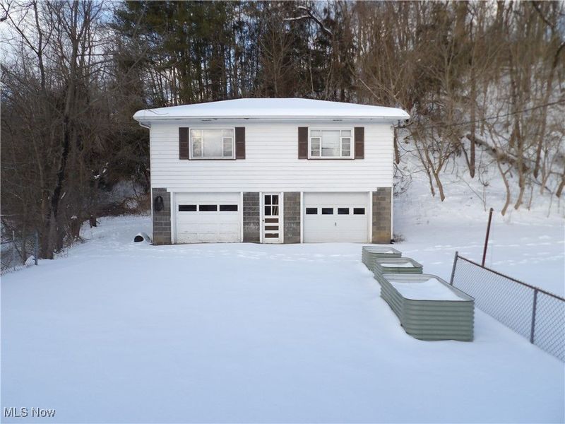 477 W 39th Street, Shadyside, OH 43947 Photo 26