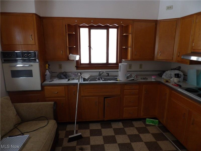 477 W 39th Street, Shadyside, OH 43947 Photo 29