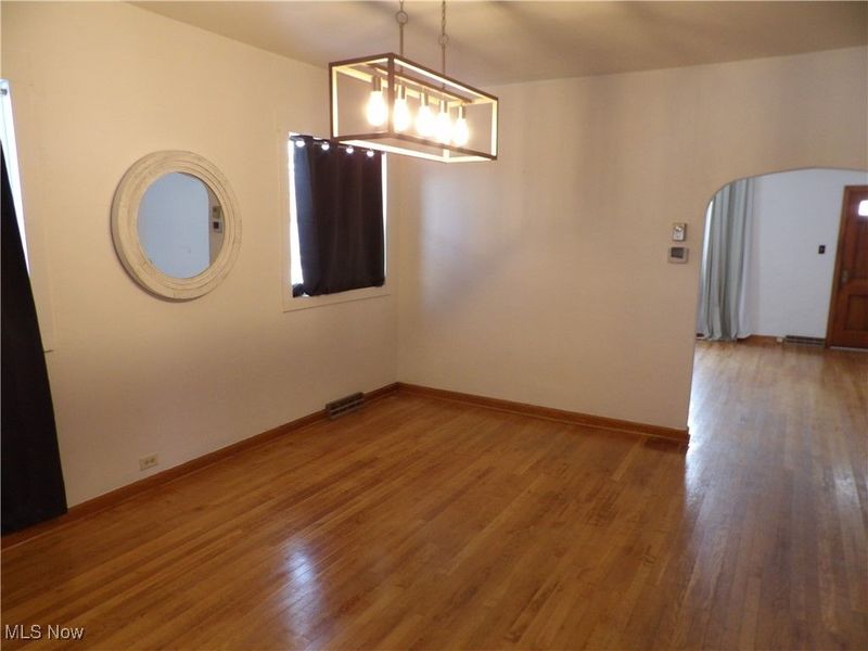 477 W 39th Street, Shadyside, OH 43947 Photo 9