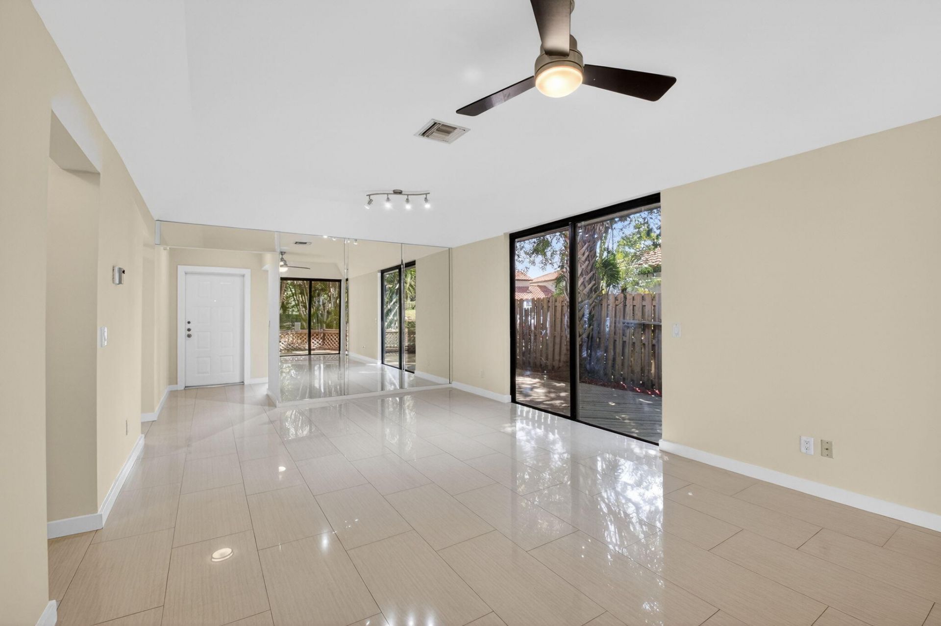 5845 Fox Hollow Drive, Unit A, Boca Raton, FL 33486 Photo