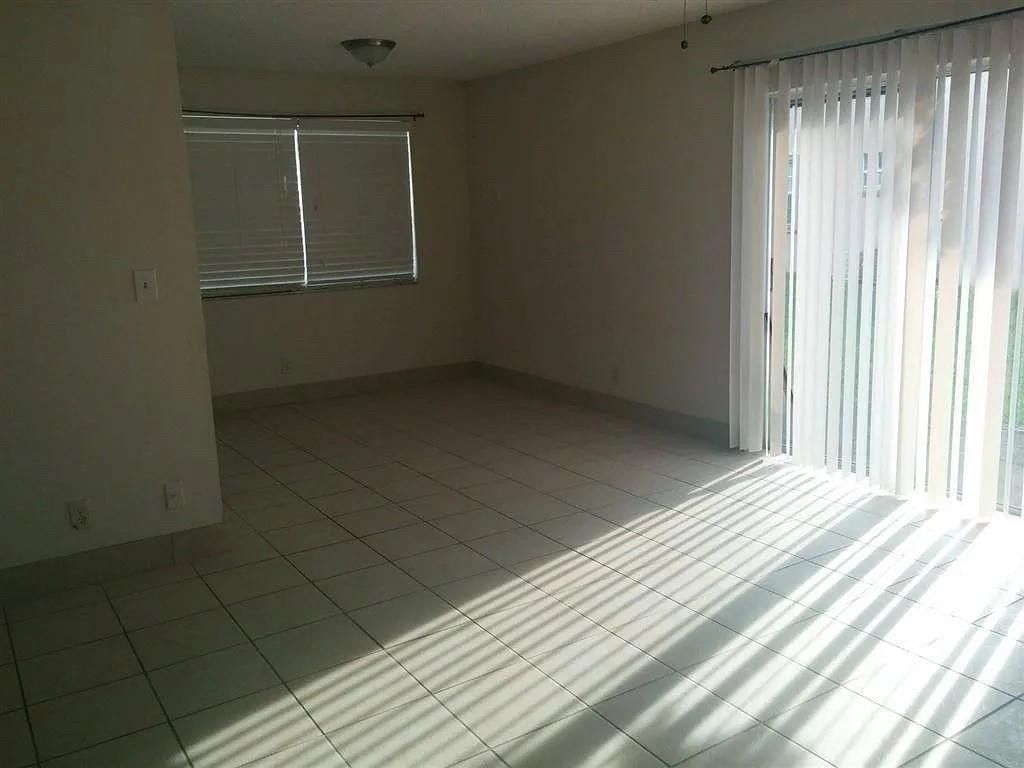 334 SW 86th Avenue, Unit 102, Pembroke Pines, FL 33025 Photo