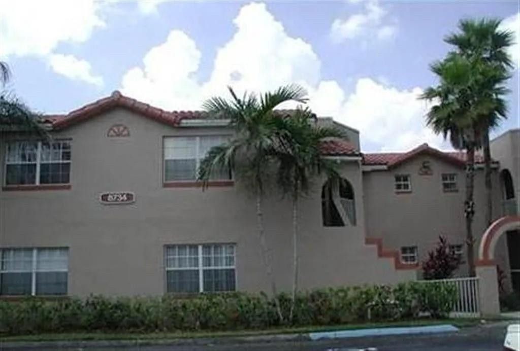 334 SW 86th Avenue, Unit 102, Pembroke Pines, FL 33025 Photo