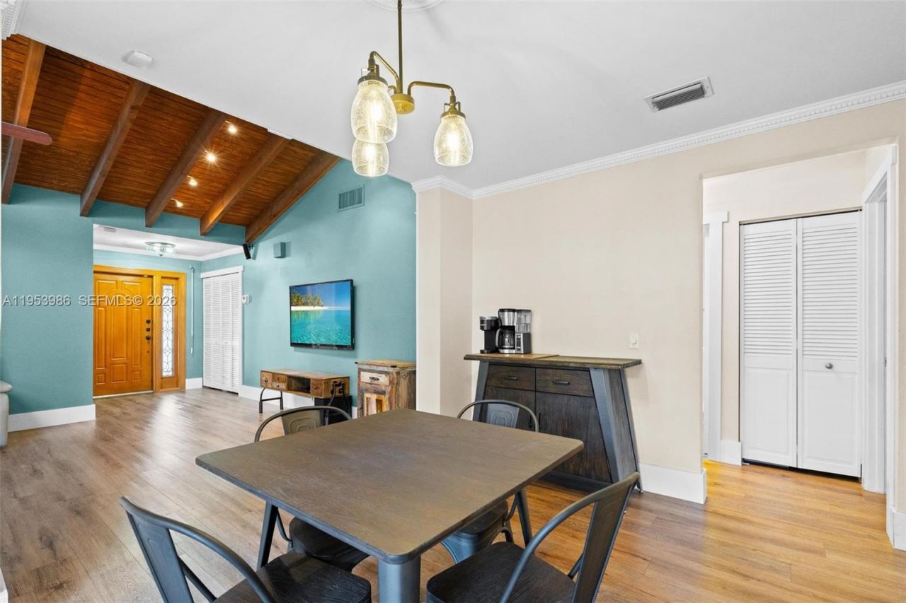 13595 SW 114th Ter, Miami, FL 33186 Photo