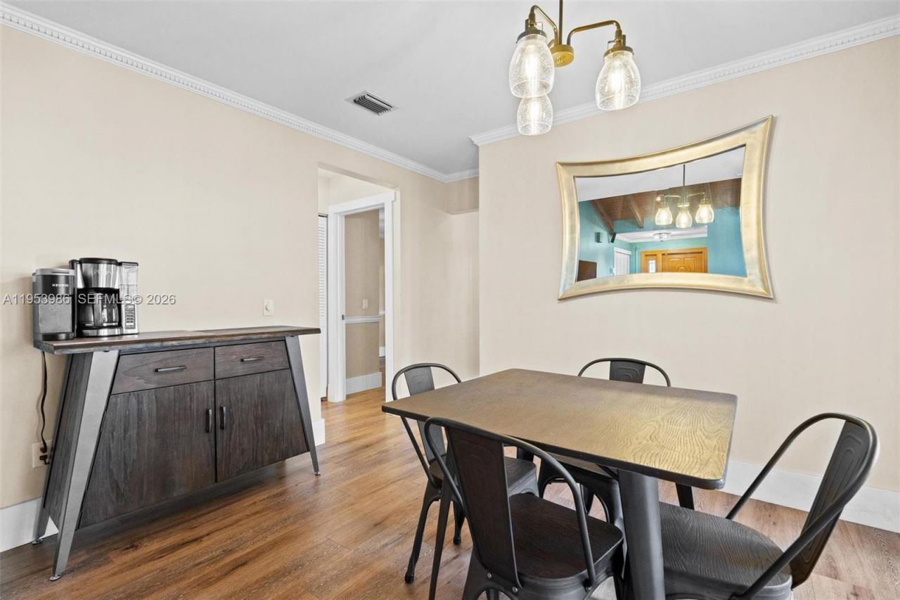 13595 SW 114th Ter, Miami, FL 33186 Photo