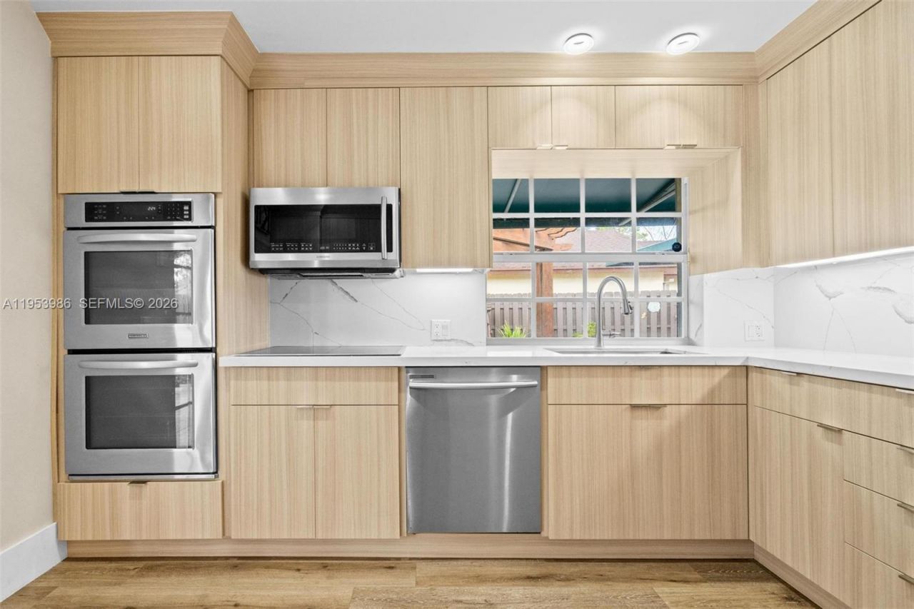 13595 SW 114th Ter, Miami, FL 33186 Photo