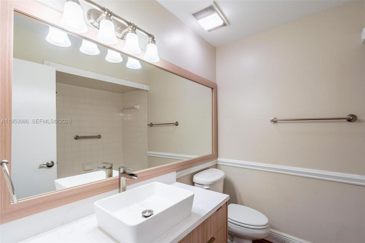 13595 SW 114th Ter, Miami, FL 33186 Photo