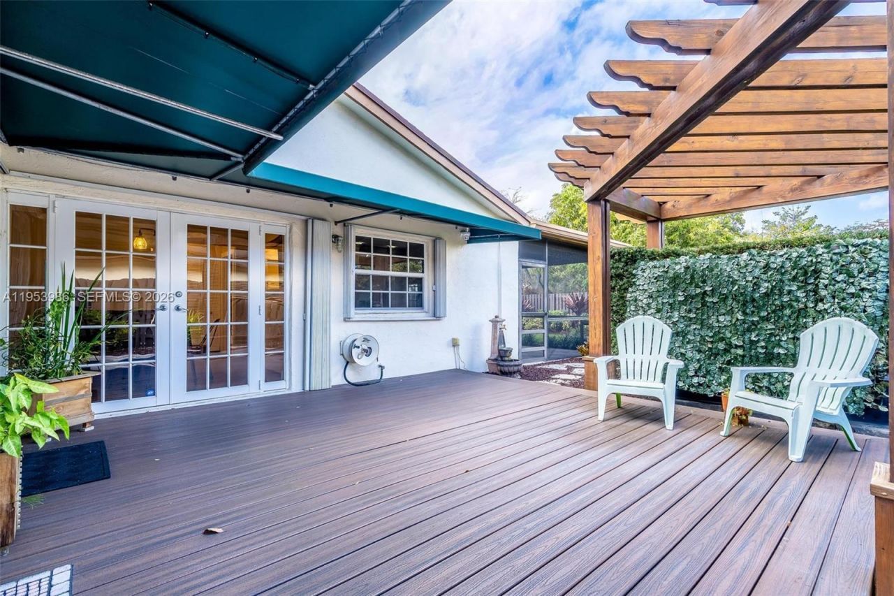 13595 SW 114th Ter, Miami, FL 33186 Photo