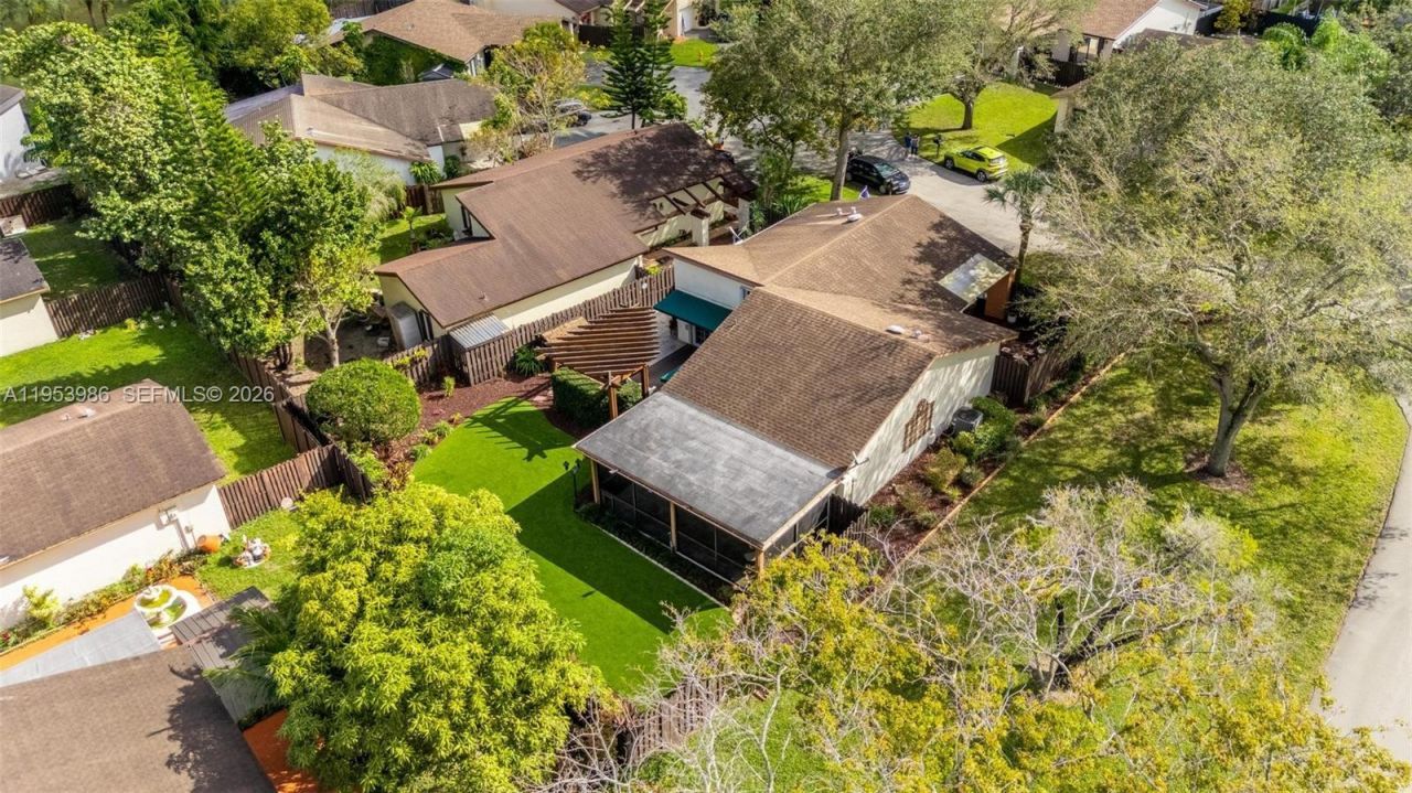 13595 SW 114th Ter, Miami, FL 33186 Photo