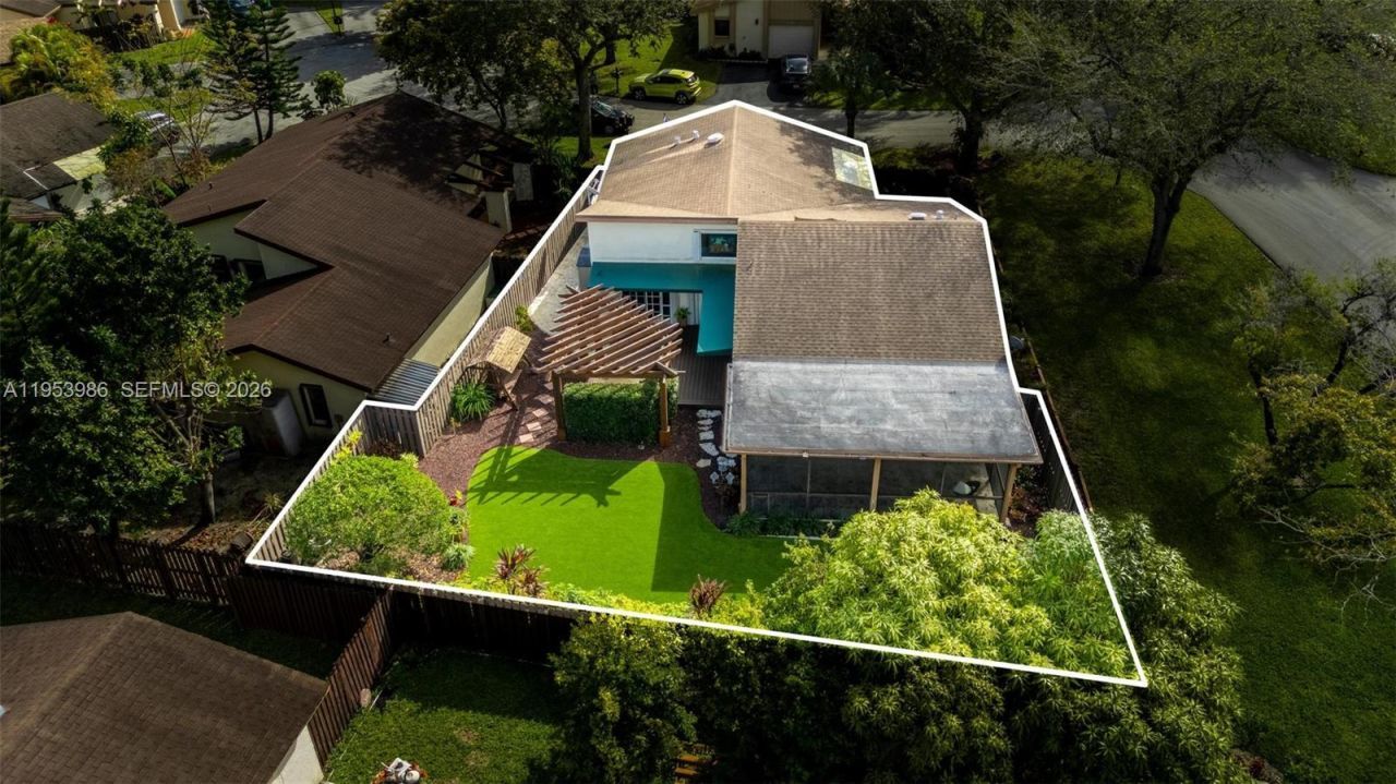 13595 SW 114th Ter, Miami, FL 33186 Photo