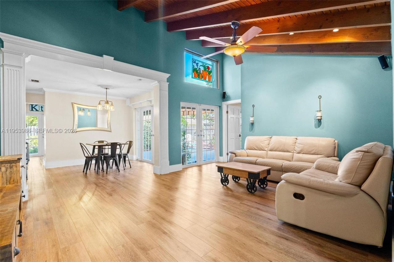 13595 SW 114th Ter, Miami, FL 33186 Photo