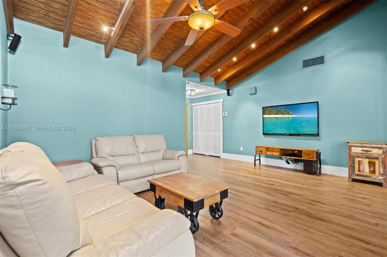 13595 SW 114th Ter, Miami, FL 33186 Photo