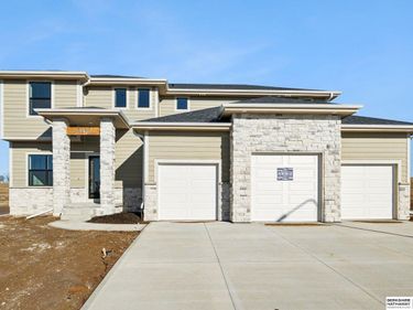 18322 Schirra Street, Gretna, NE 68028