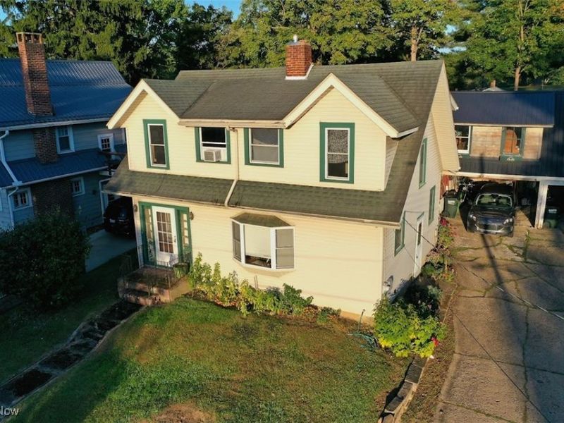 910 Fairview Avenue, Millersburg, OH 44654 Photo 2