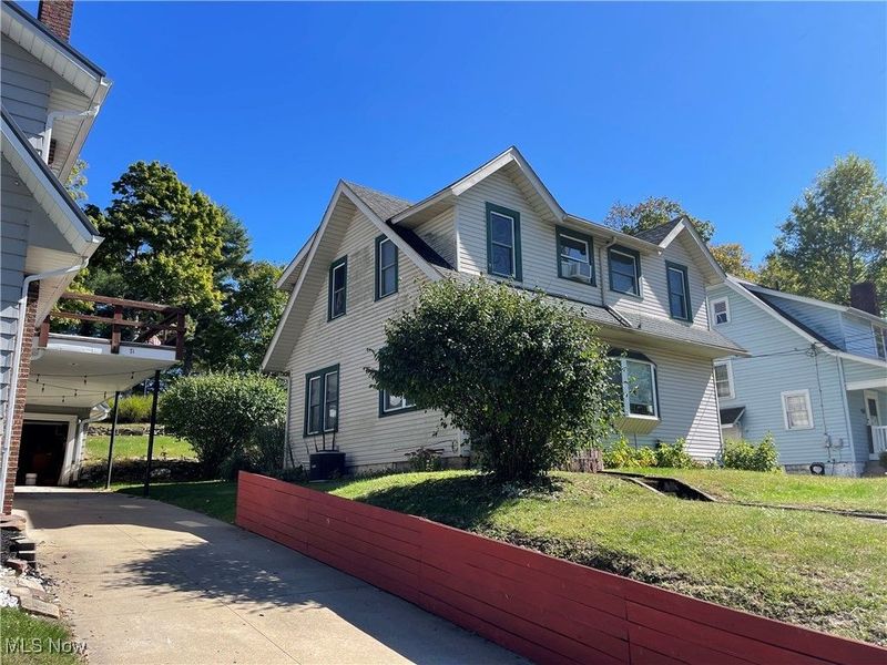 910 Fairview Avenue, Millersburg, OH 44654 Photo 3