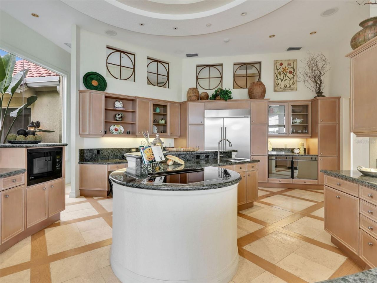 6320 Burnham Road, Naples, FL 34119 Photo