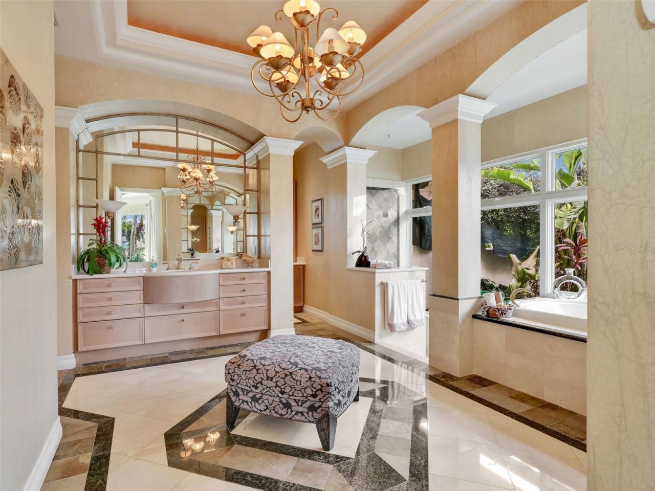 6320 Burnham Road, Naples, FL 34119 Photo