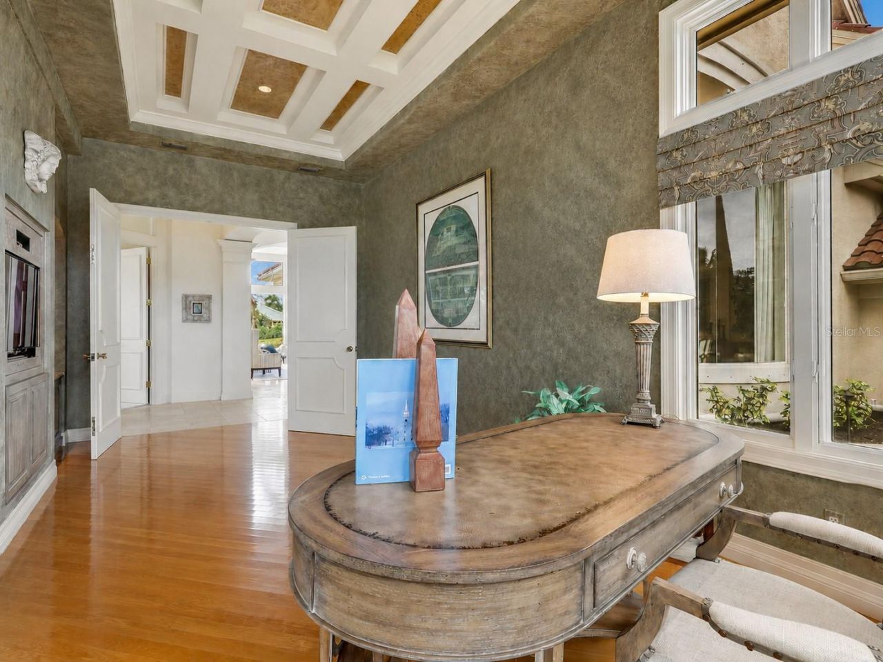 6320 Burnham Road, Naples, FL 34119 Photo