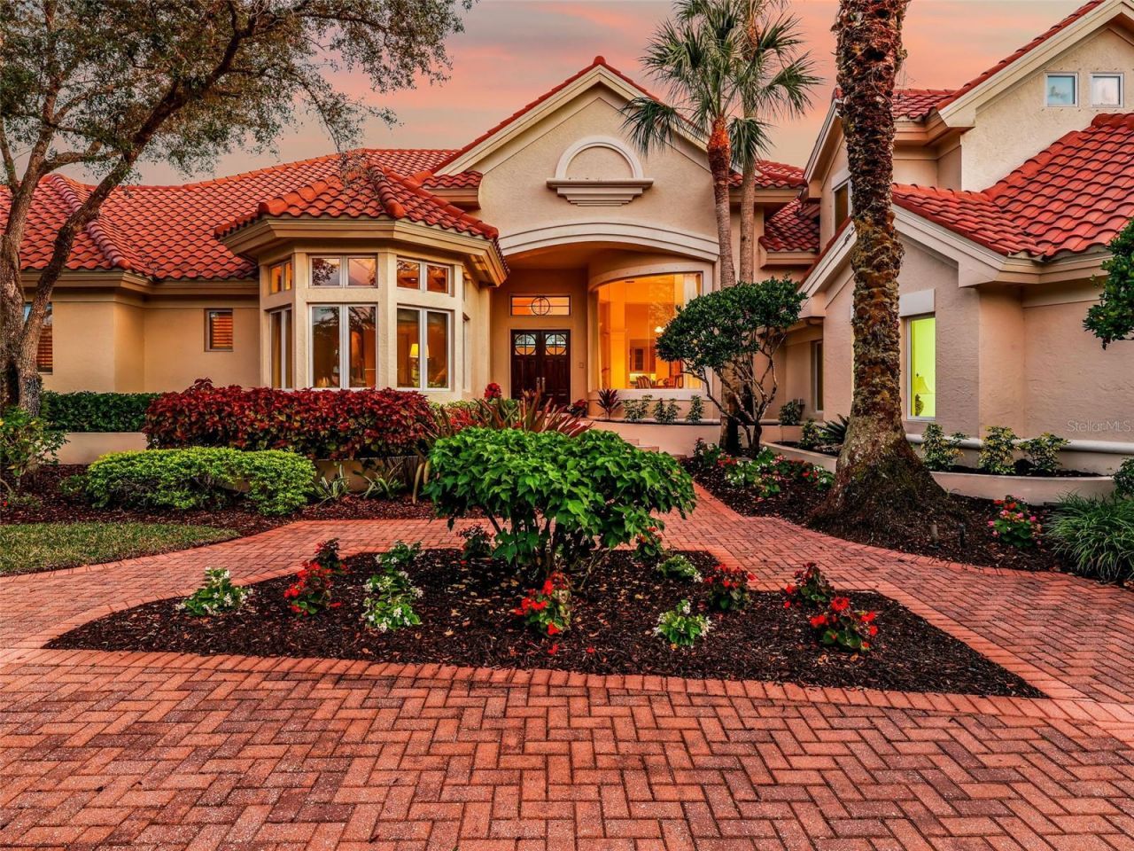 6320 Burnham Road, Naples, FL 34119 Photo