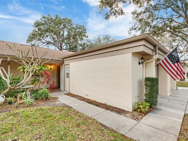 2603 OAK CIRCLE, Unit 2603, TARPON SPRINGS, FL 34689