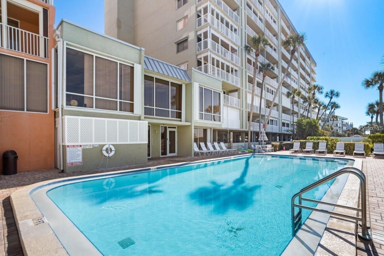 20000 Gulf Boulevard, Unit 707, Indian Shores, FL 33785 Photo