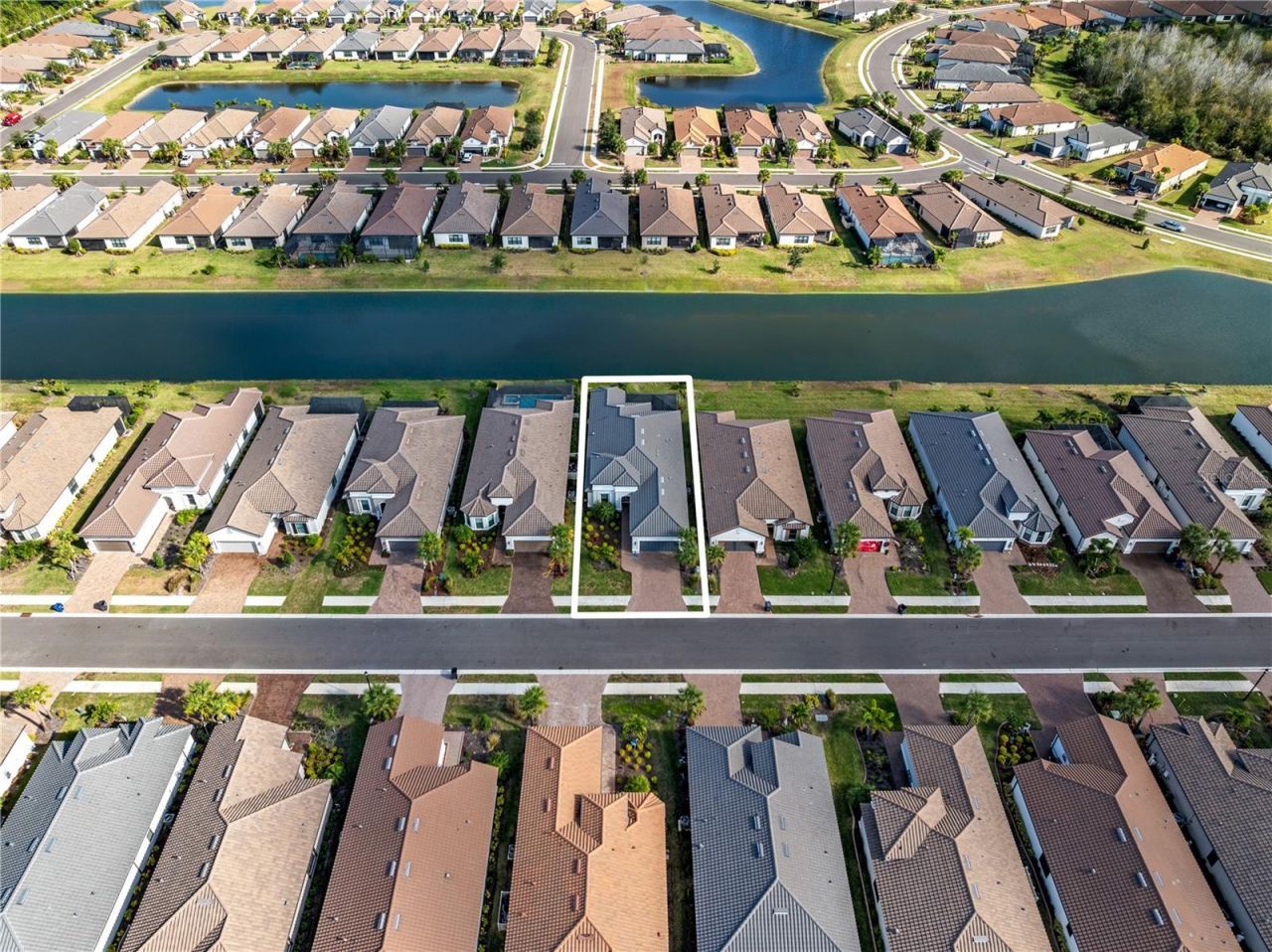 4547 Crestpoint Way, Palmetto, FL 34221 Photo