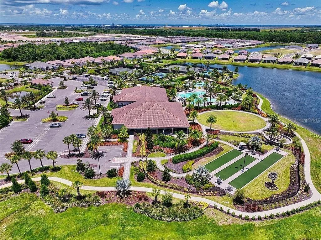 4547 Crestpoint Way, Palmetto, FL 34221 Photo