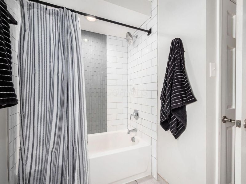 7801 Harlem Road, Westerville, OH 43081 Photo 26