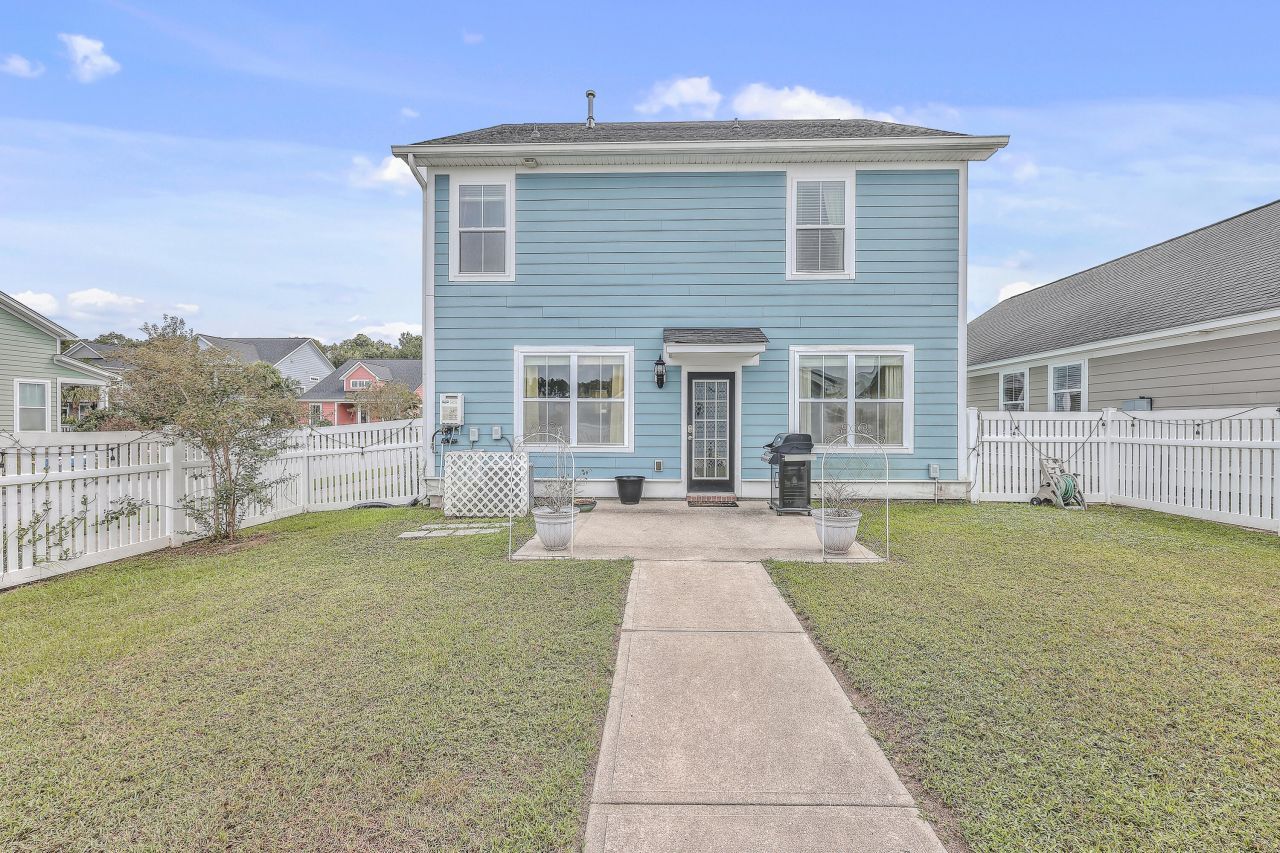 200 Crossandra Avenue Photo 33