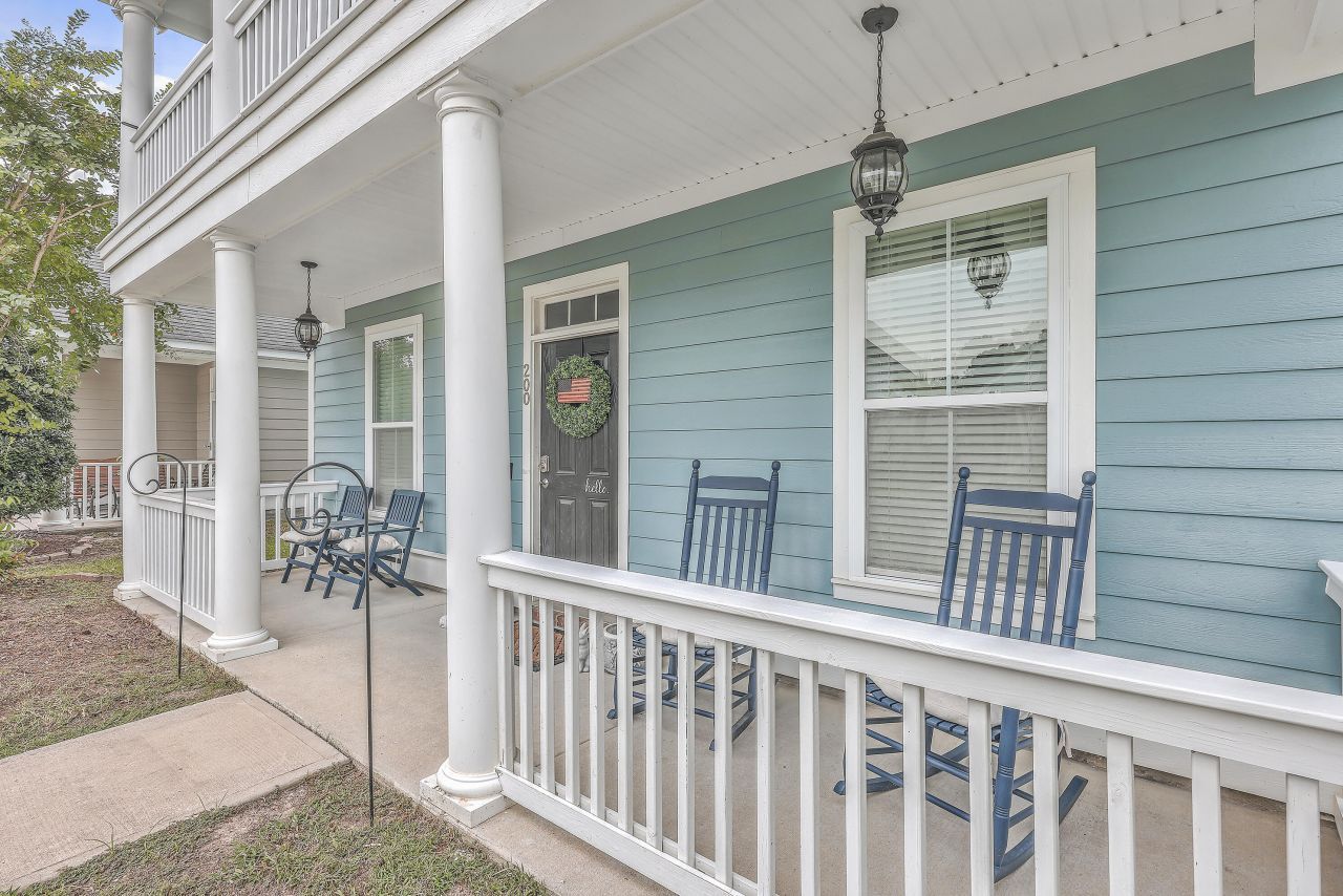 200 Crossandra Avenue Photo 6