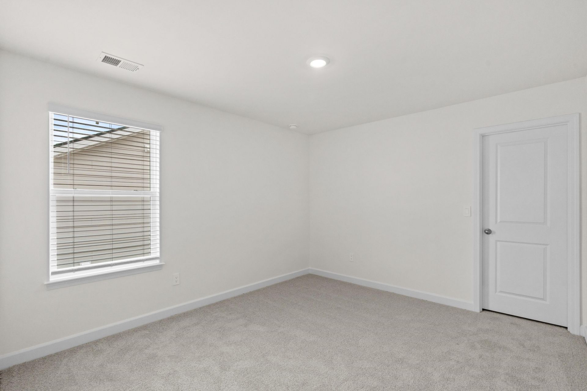 2740 Tranquility Loop Photo 44