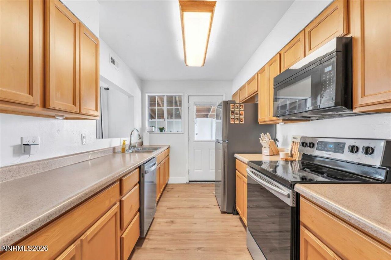 13602 Mount Shasta Street, Reno, NV 89506 Photo