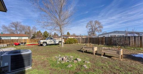 13602 Mount Shasta Street, Reno, NV 89506 Photo