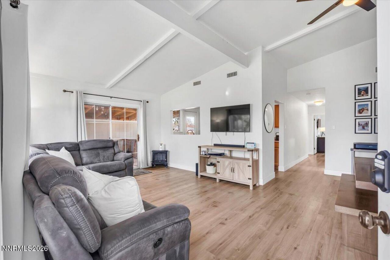 13602 Mount Shasta Street, Reno, NV 89506 Photo