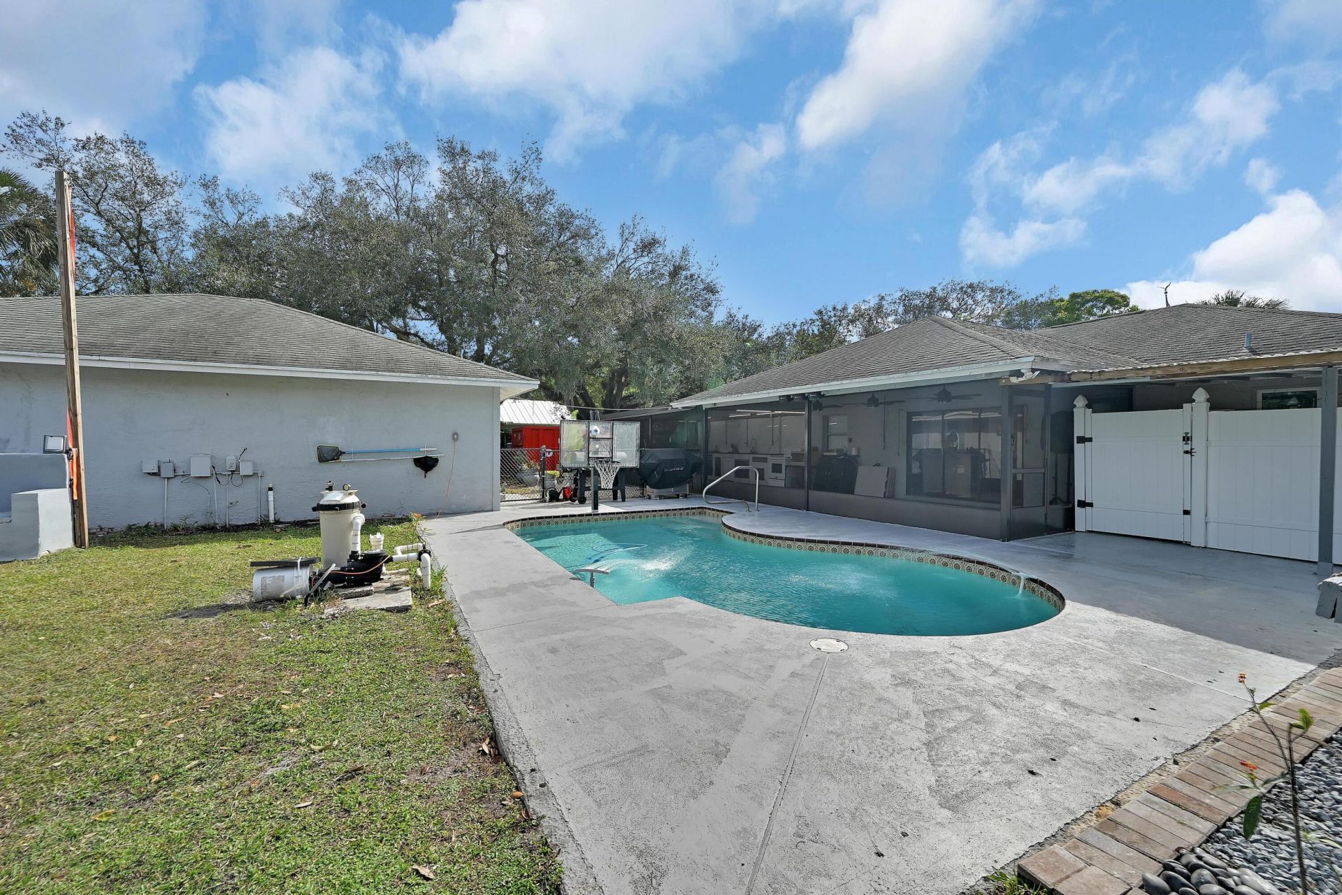 2404 Dade Road, Fort Pierce, FL 34982 Photo