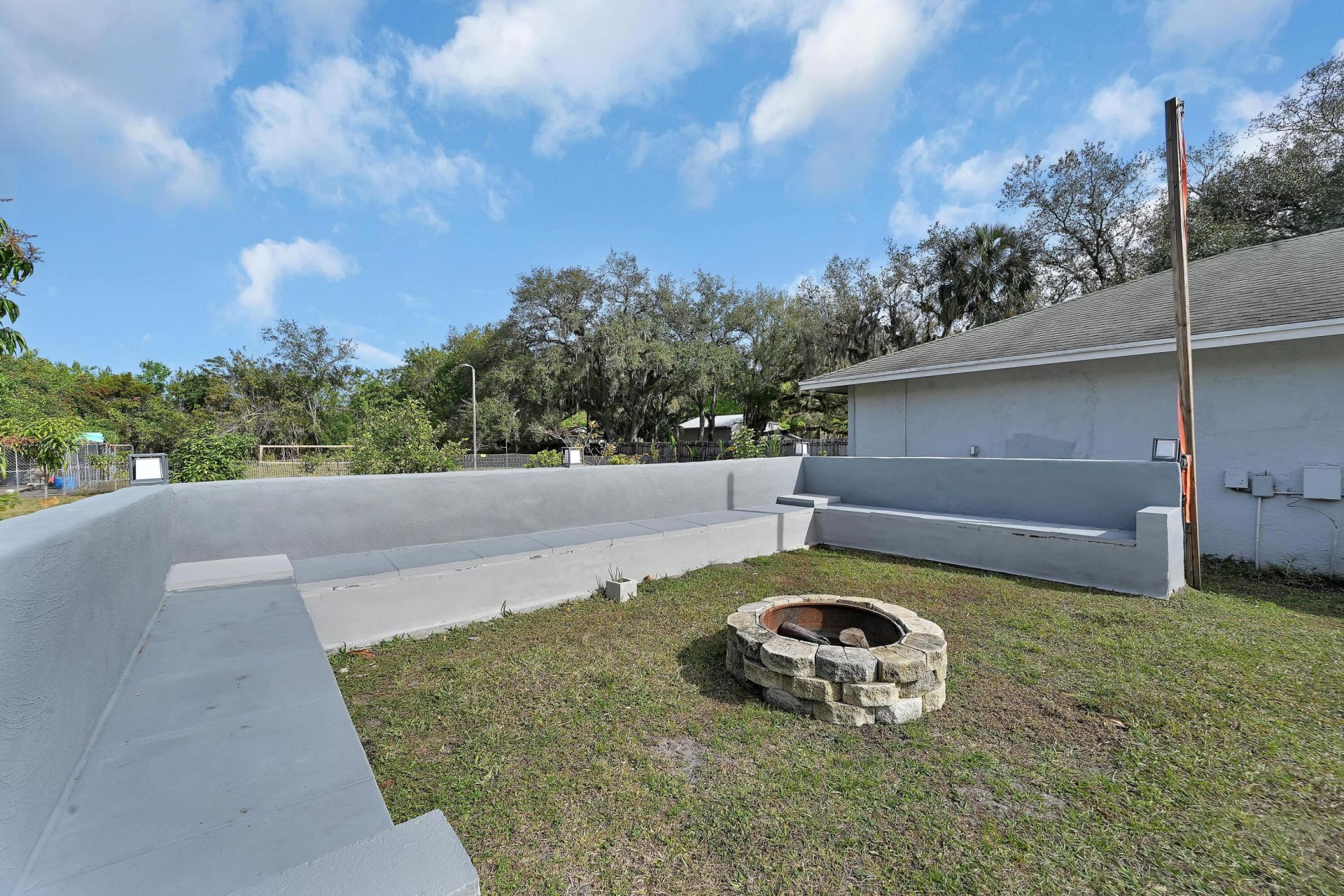 2404 Dade Road, Fort Pierce, FL 34982 Photo