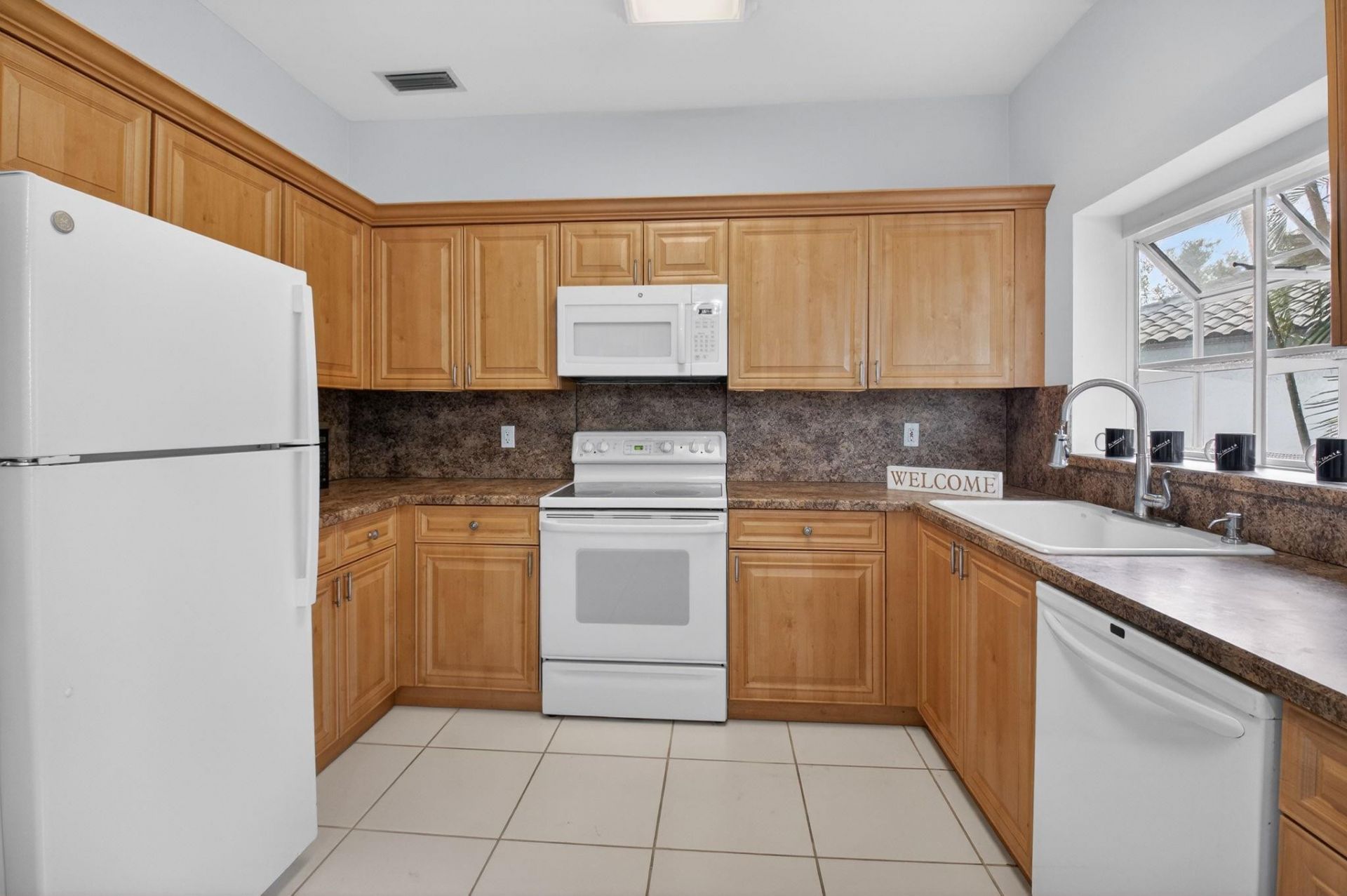 11586 Briarwood Circle, Unit 4, Boynton Beach, FL 33437 Photo