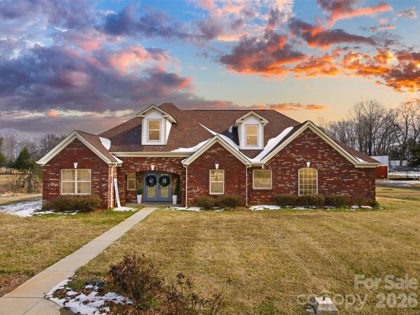 210 florham Drive, Dallas, NC 28034