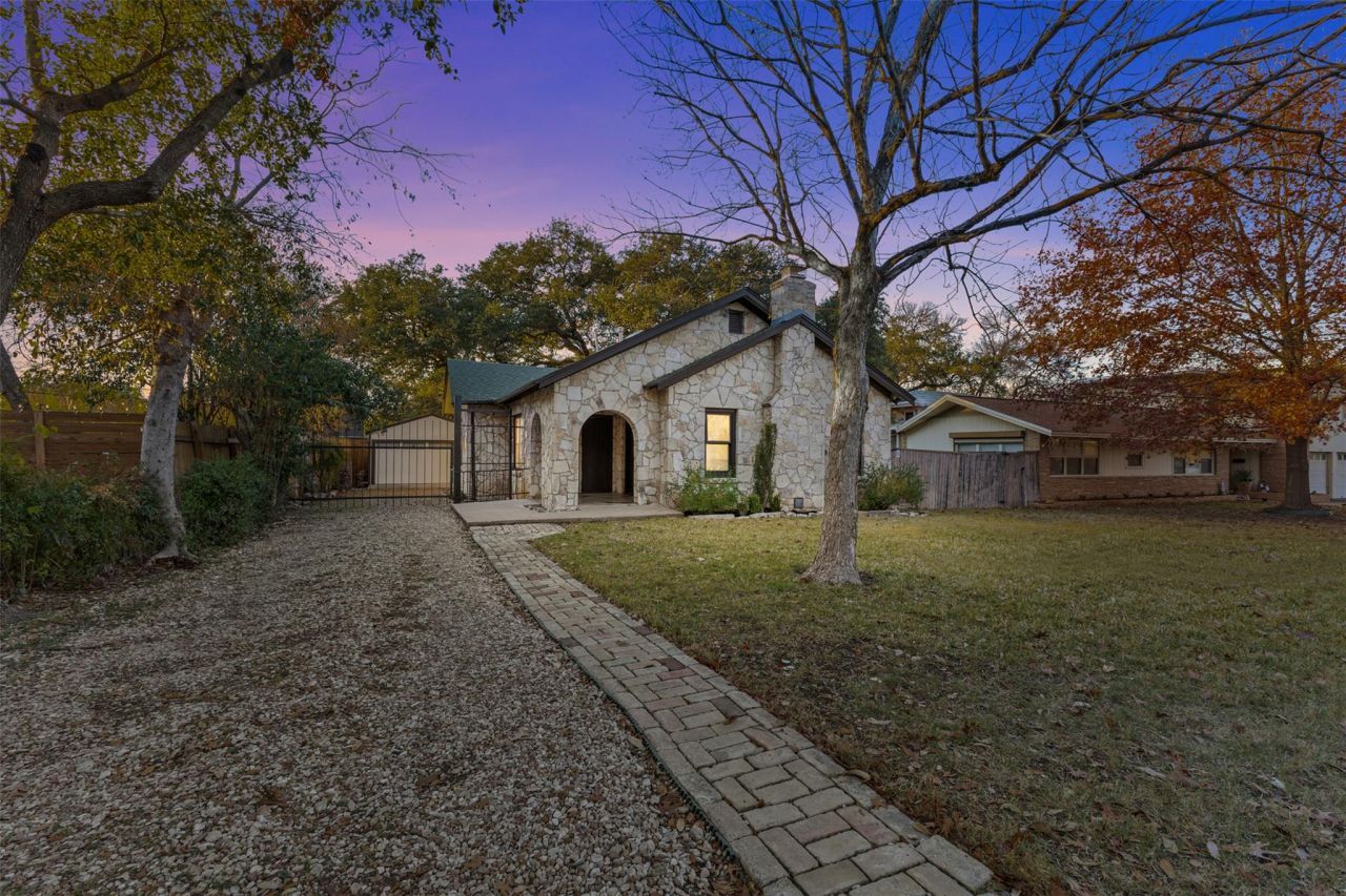 2310 Euclid Ave, Austin, TX 78704 Main Photo