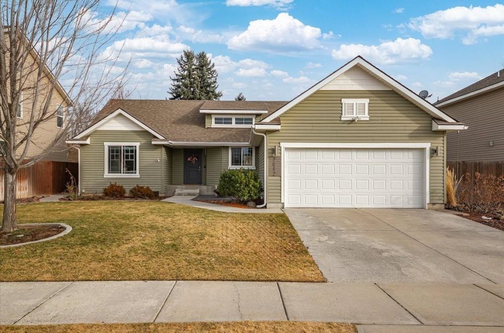 7812 N Maple St, Spokane, WA 99208 Main Photo