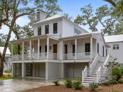 6045 Honey Hole Haven Road, Johns Island, SC 29455