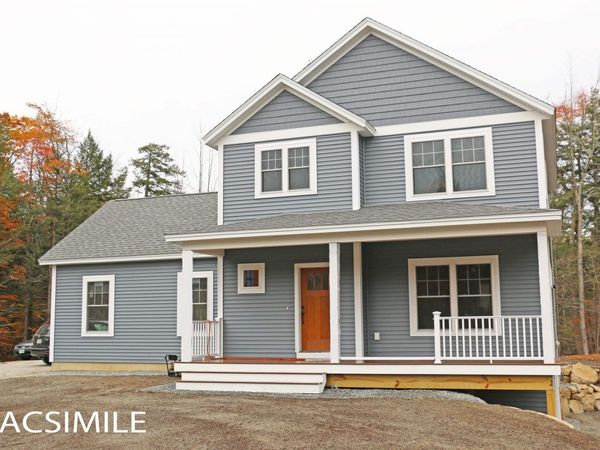 426 Dawn Court, Unit 22, Pembroke, NH 03275