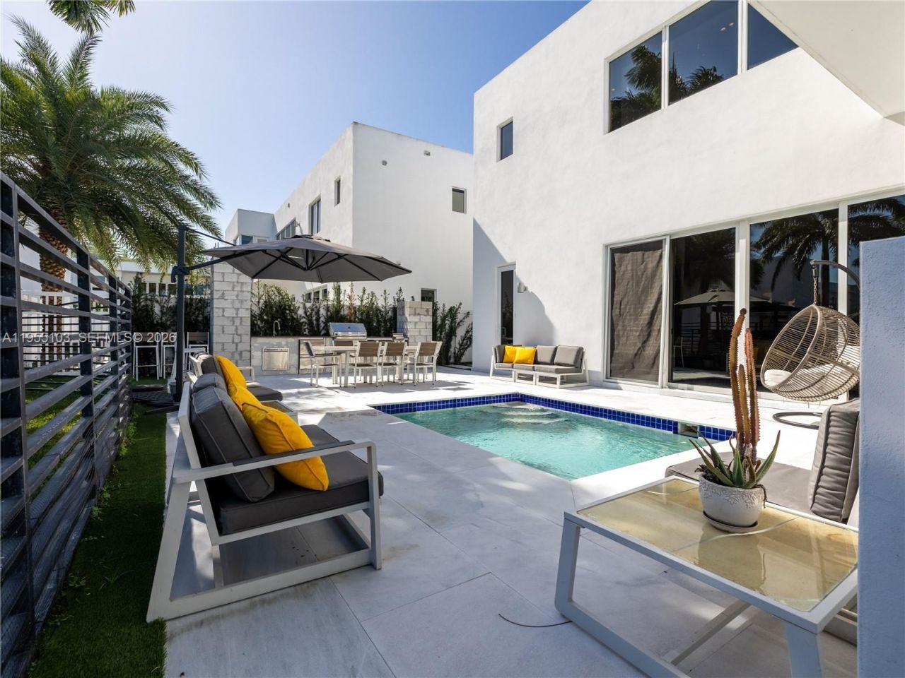 7451 NW 103rd Ct, Doral, FL 33178 Photo