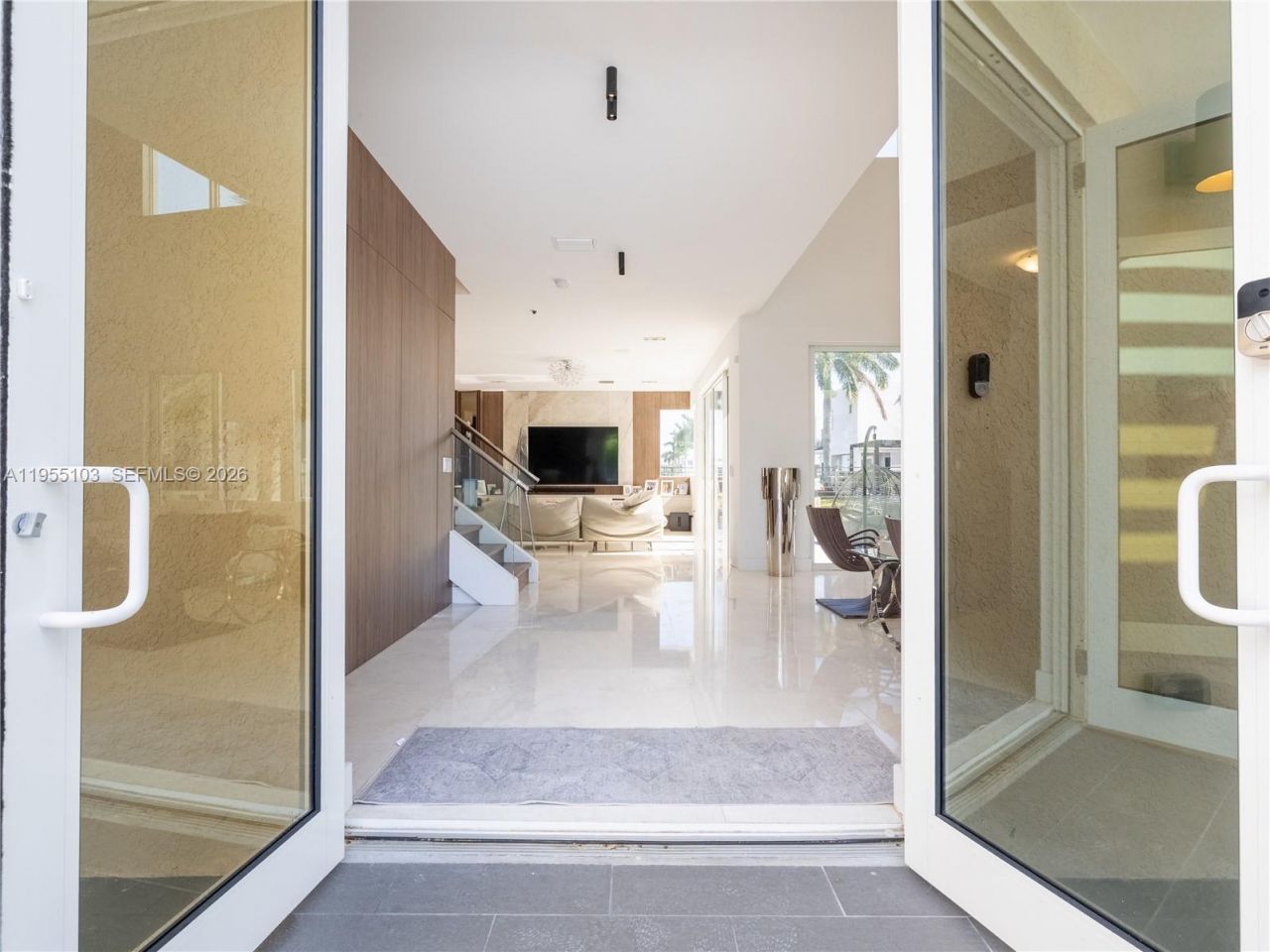 7451 NW 103rd Ct, Doral, FL 33178 Photo